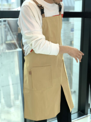 cotton-waterproof-h-strap-open-apron-beige-newmain